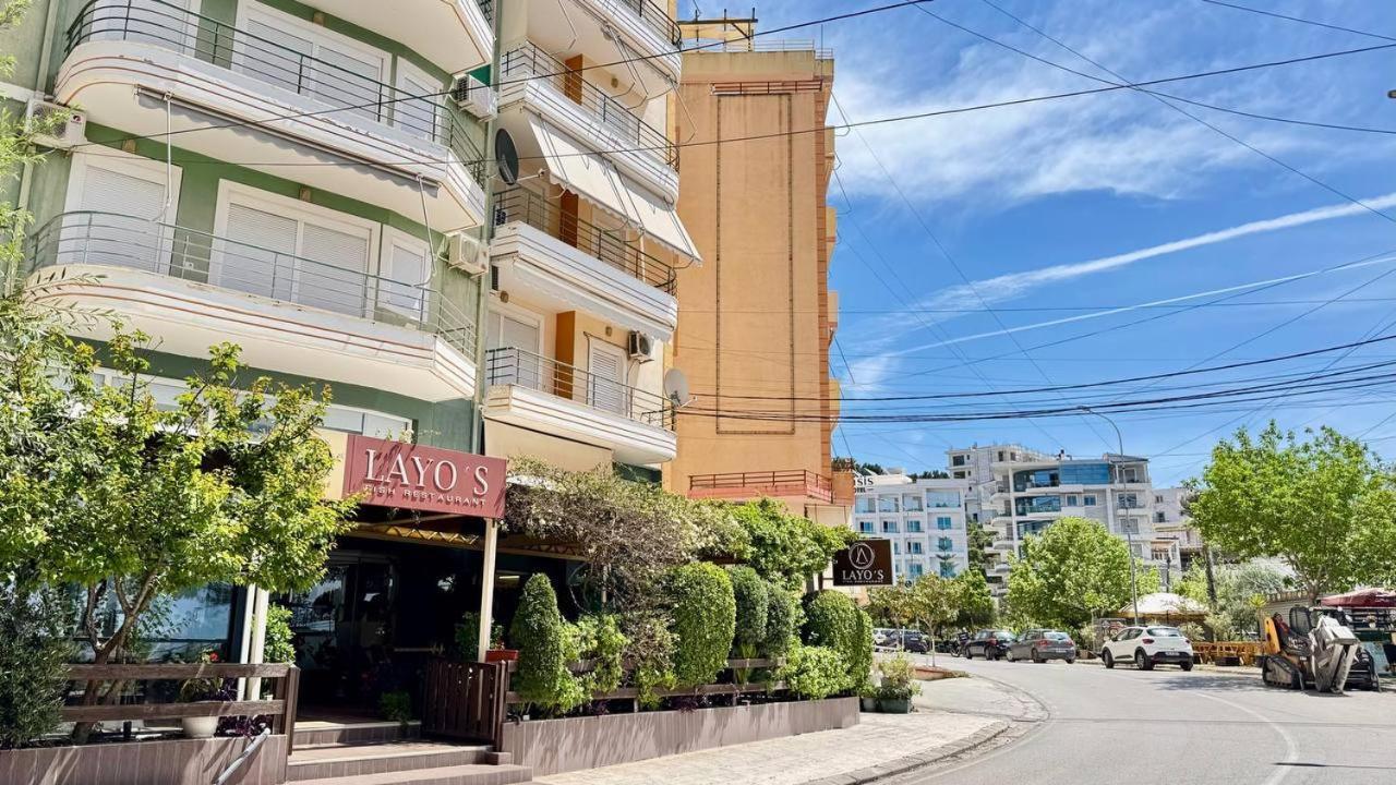 Del Mar Sea View Apartment Sarandë Exteriör bild