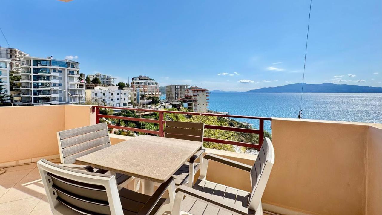 Del Mar Sea View Apartment Sarandë Exteriör bild