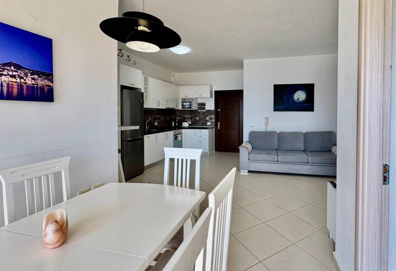 Del Mar Sea View Apartment Sarandë Exteriör bild